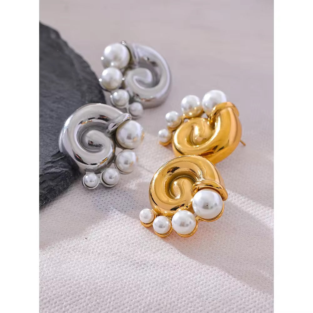 Pearl Conch Earrings